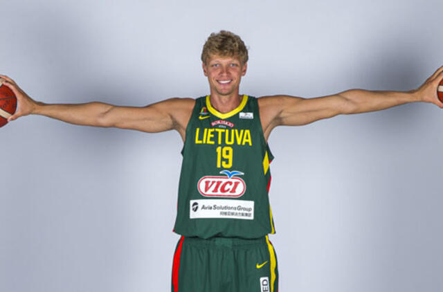 Vyrų rinktinės fotosesijoje – gera nuotaika