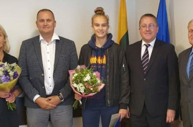 Europos jaunučių krepšinio vicečempionei Justei Veronikai Jocytei - visų palangiškių sveikinimai