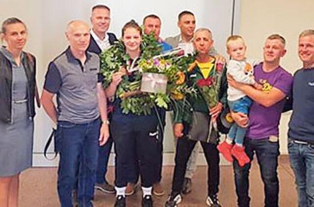 Kretingiškė aukso raidėmis perrašė Lietuvos bokso istoriją