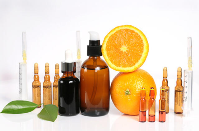 Nenustebkite, rudenį veido oda ims prašyti vitamino C
