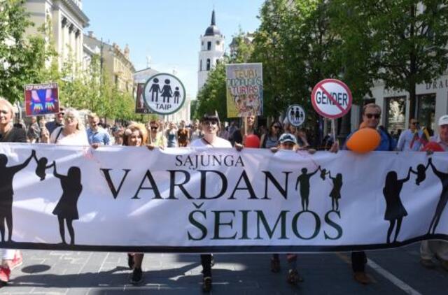 Viskas mūsų gerovei, ar dar vienas įrankis kištis į šeimos gyvenimą