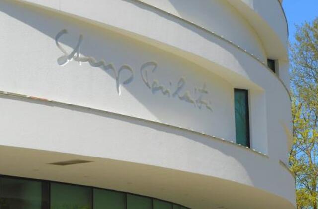 Palanga toliau stebina rekordais