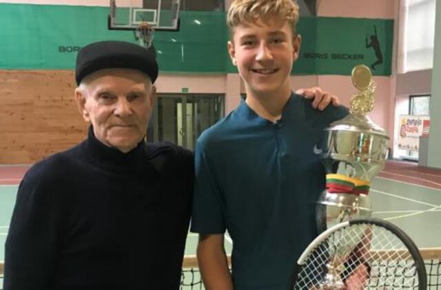 Pasibaigė 16-as Adolfo Krizonio kasmetinis turnyras