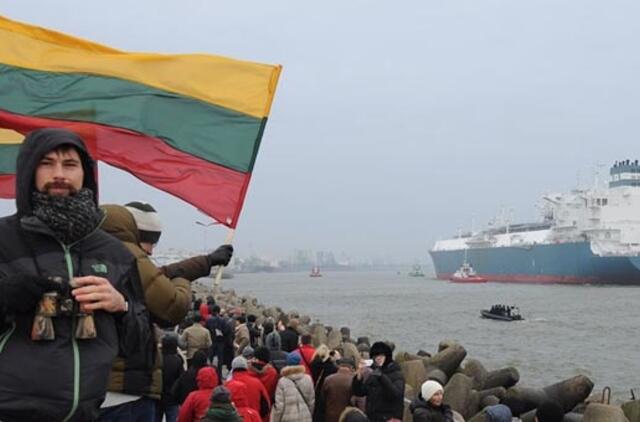 Prezidento patarėjas ragina neimportuoti dujų iš Rusijos per Klaipėdos terminalą