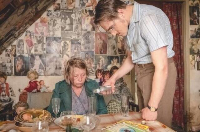 Siaubo komediją „Auksinė pirštinė“ iškęsti pavyks tik stipriausiems