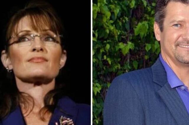 Aliaskos eksgubernatorė S. Palin sako apie vyro ketinimus skirtis sužinojusi iš advokato