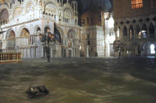 ES pasirengusi padėti Italijai dėl potvynio Venecijoje
