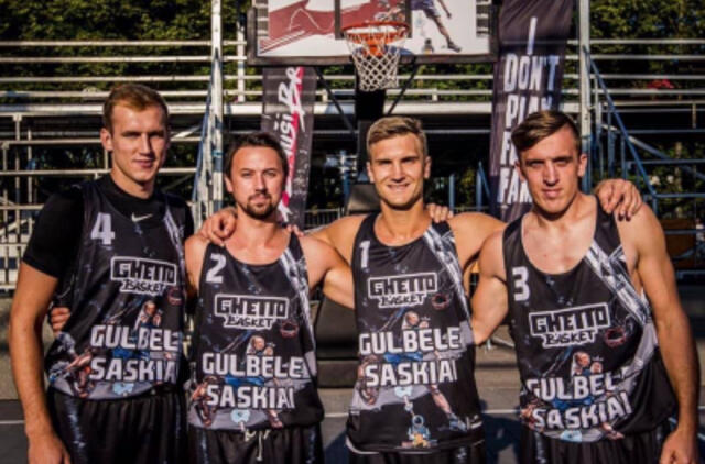 „Gulbelės“ klubas - pasaulio trijulių krepšinio turo finalinio etapo ketvirtfinalyje