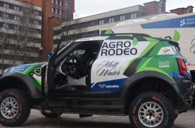 Į „Dakaro ralį“ išsiruošė su automobiliu, kurio kaina tiesiog pribloškia