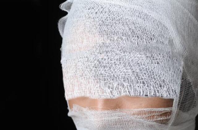 Klaipėdos ligoninėje - pareigūnas su veido kaulo lūžiais