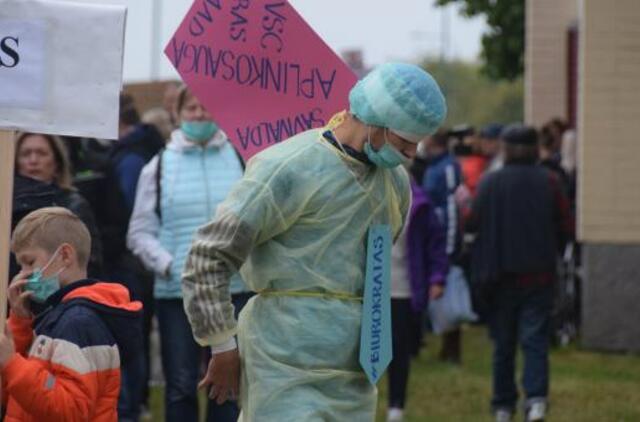 Aptikę teršalus dešimtys pareigūnų krėtė "Grigeo Klaipėda"