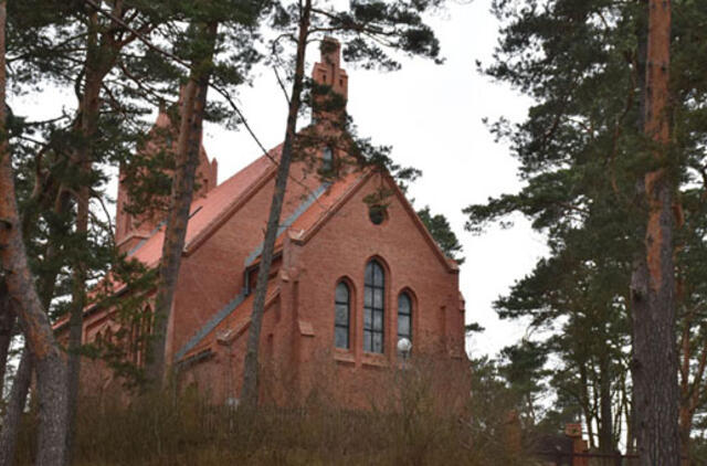 Baigti Nidos evangelikų liuteronų bažnyčios fasado tvarkybos darbai