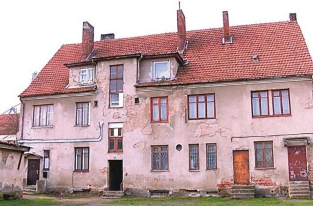 Klaipėdiečiai iš namų gražiuoju nesikraustys