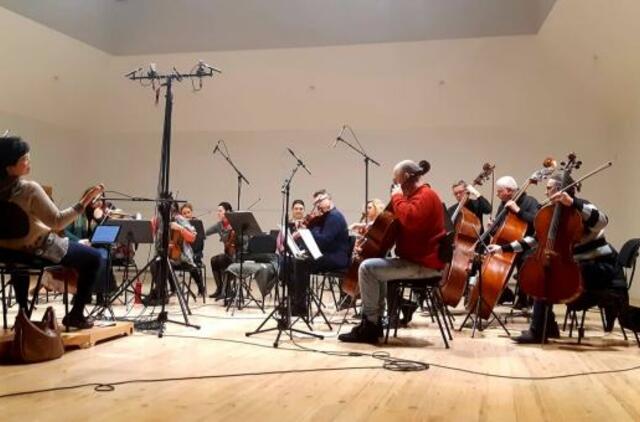 Klaipėdos kamerinis orkestras įrašinėja kompaktinę plokštelę su Šveicarijos muzikais