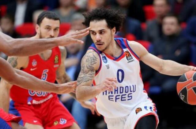 „Anadolu Efes“ toliau karaliauja Eurolygoje