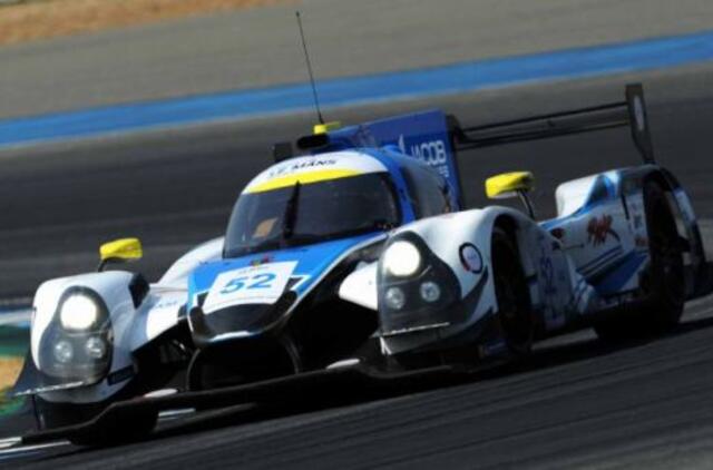 G. Grinbergo Tailande nesustabdė net gendantis automobilis, o komanda tapo čempione