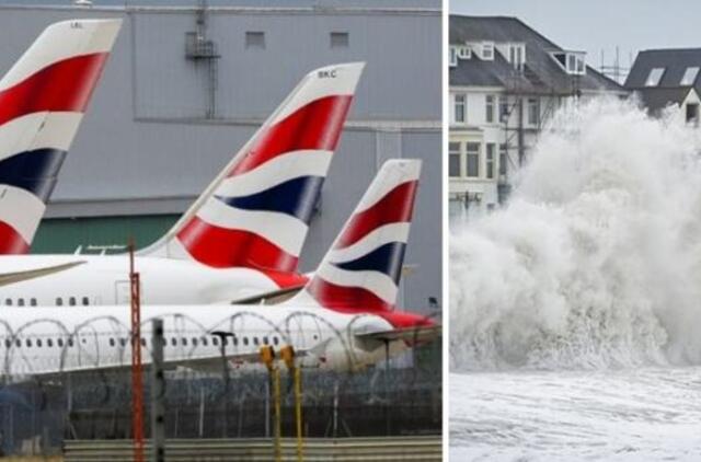 JK siaučiant audrai „Ciara“, atšaukta traukinių, skrydžių ir keltų reisų