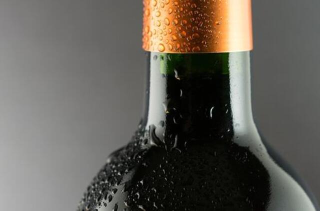 Keturi iš penkių vairuotojų pritaria: alkoholis ir vairavimas – visiškai nesuderinami