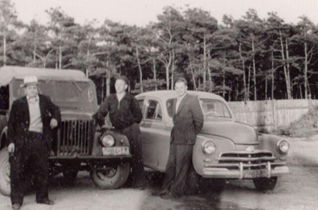 Klaipėdos akvarelės: namai ir žmonės (612)