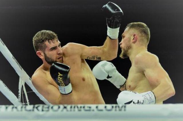 Maslobojevas „Glory“ turnyre sumaitojo varžovo žandikaulį ir šventė pergalę