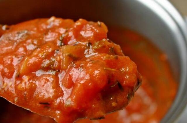 Pomidorų padažai ir kečupai – kaip išsirinkti ar pasigaminti? (+Receptas)