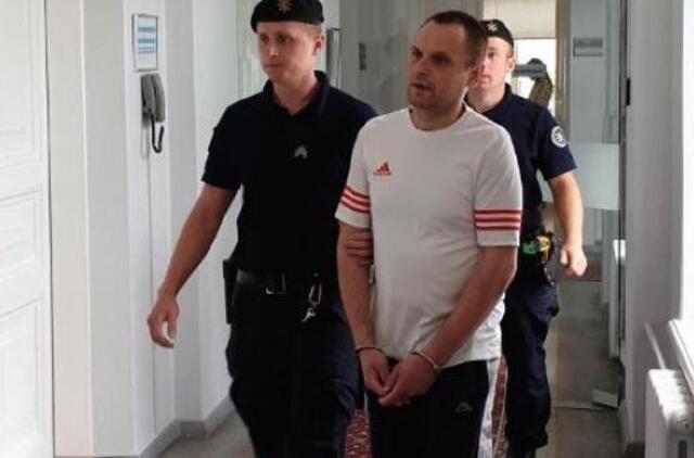 Insulto pakirstą senelį brutaliai nužudęs anūkas į teisėjų širdis neprisibeldė