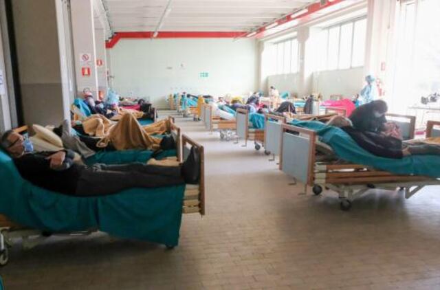 Italijoje per parą vėl mirė rekordinis skaičius žmonių