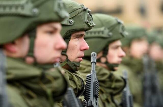 Oro uostuose ir Klaipėdos jūrų uoste dėl koronaviruso budėjimą pradeda kariai