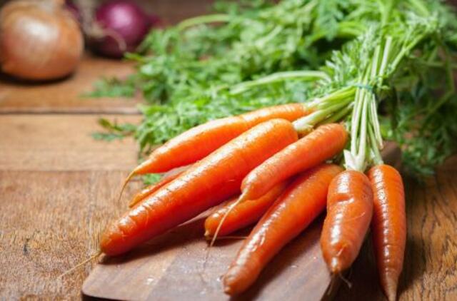 Pasiruošimas šiltam sezonui: kodėl į racioną verta įtraukti morkas? (+receptai)