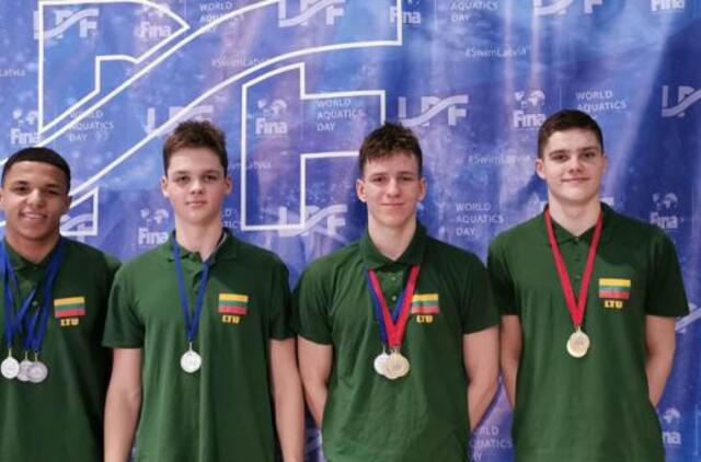 Rygoje - "Gintaro" plaukikų pergalės