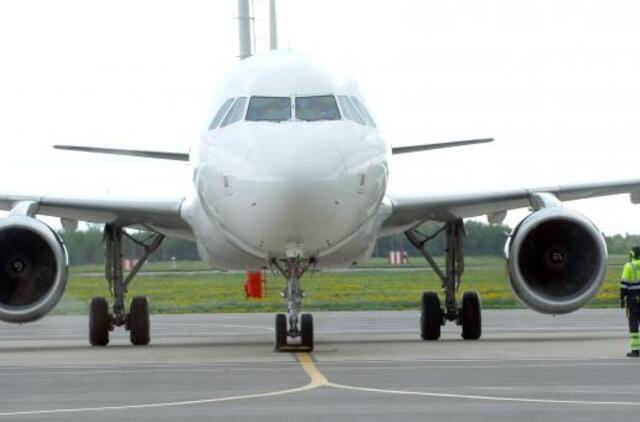 Šimtai lietuvių šiandien sugrįš iš Paryžiaus ir Londono