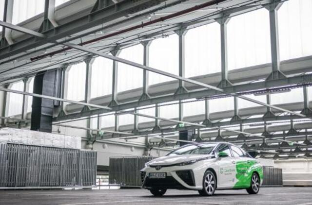 Vokietijoje pavežėjų naudojami „Toyota Mirai“ jau įveikė 5 mln. kilometrų