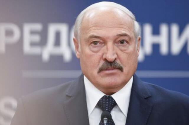 A. Lukašenka pasiryžęs pats eiti gydyti COVID-19 pacientų, bet to „kol kas nereikia“