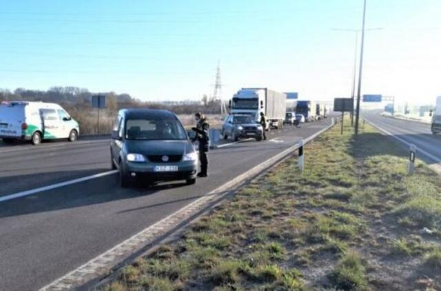 Į Klaipėdą negalėjo įvažiuoti 80 vairuotojų, į Palangą - 120