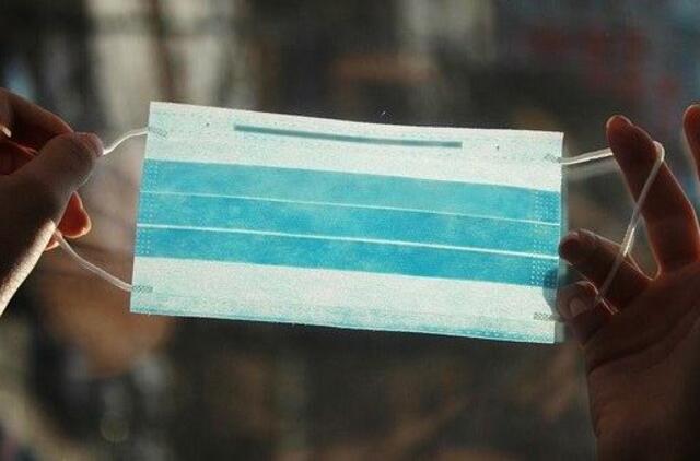 Nedėvėti veido kaukių siūloma sportininkams, būnant ne gyvenvietėse