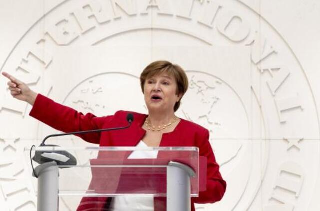 Skolas nurašys, o mes vis taupome...