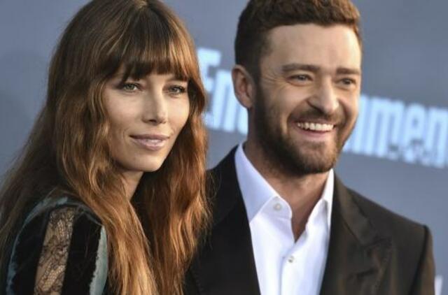 Viešai žmoną pažeminęs Timberlake’as sulaukė jos atsako: nuo paparacų pasislėpti nepavyko