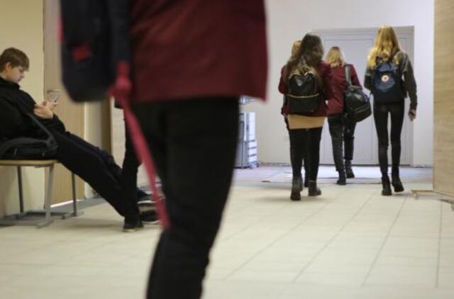 Kas po pandemijos prižiūrės vaikų sveikatą mokyklose?