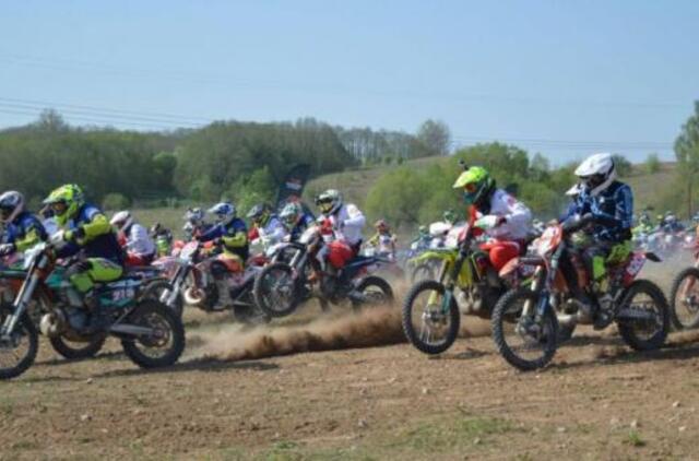 Lietuvos motosporto kalendoriuje pirmos varžybos: sezono atidarymas – gegužės 30 d. Kalvarijoje