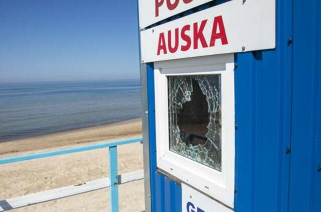 Vandalai apgadino Palangos gelbėtojų postą