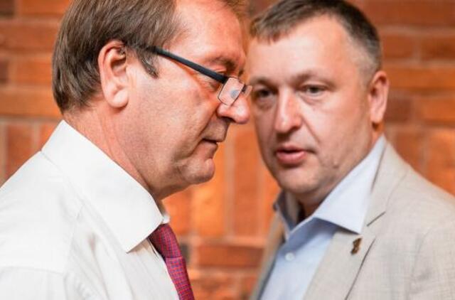 „Darbiečių“ staigmena – Uspaskichas į Seimą nekandidatuos, sąrašą ves Jukna