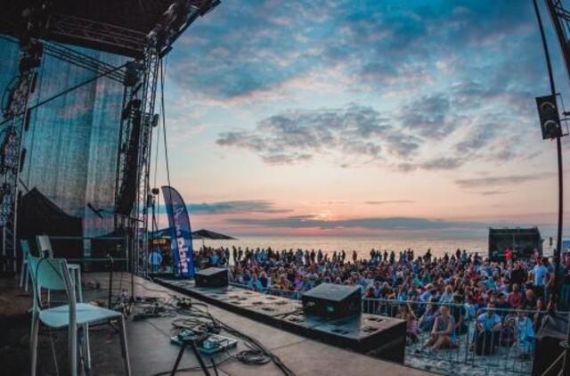 Festivalis „Nida on Air“ kvies švęsti Žolines pajūryje su Monika Liu ir „The Roop“