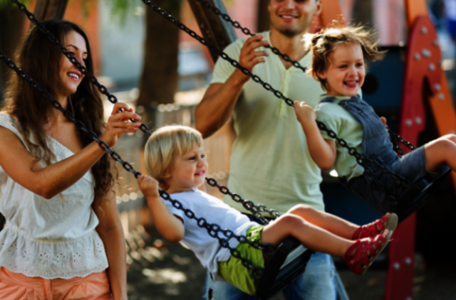 Kaip vaikus priversti išeiti į lauką? Idėjos aktyviam laisvalaikiui, kurios padės pamiršti kompiuterius