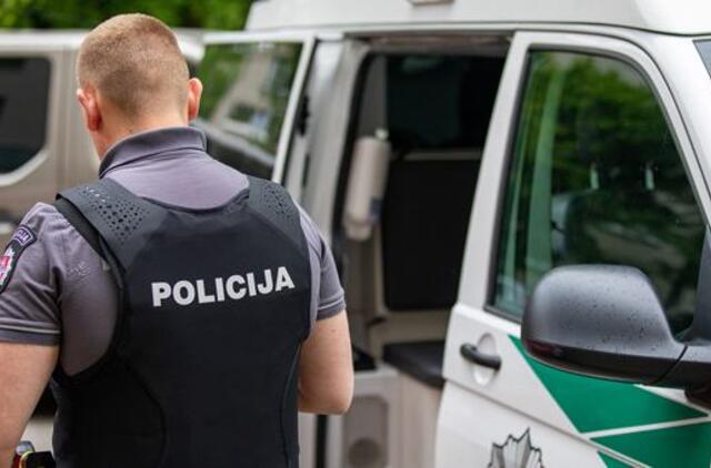 Suvestinė: pavogtas kompiuteris ir apgadintas parkomatas