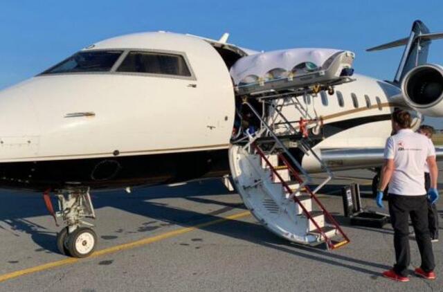 Aleksejus Navalnas išskraidintas iš Omsko į Vokietiją