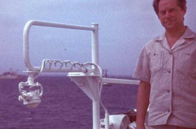 Klaipėdos akvarelės: namai ir žmonės (640)