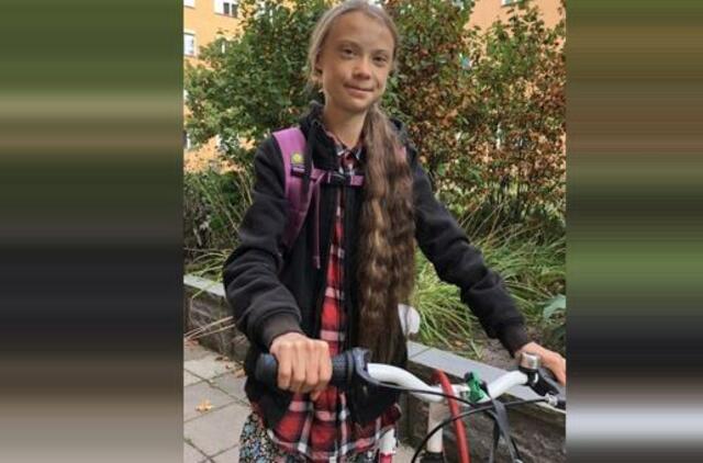 Po metus trukusios kovos už klimatą Greta Thunberg grįžta į mokyklą