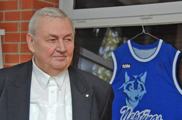 Sportininkų namuose - sveikinimai Sauliui Vilkui