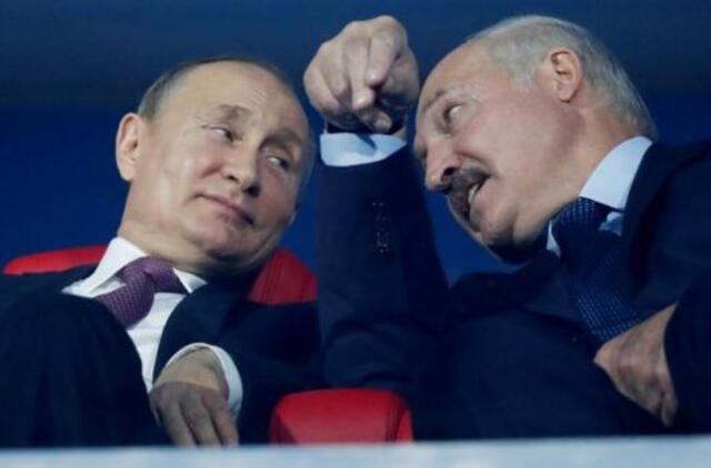 V. Putinas žada karinę paramą A. Lukašenkai