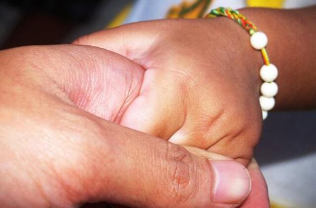 12-metis išgelbėjo senelės gyvybę: sėdo prie vairo ir parvežė namo